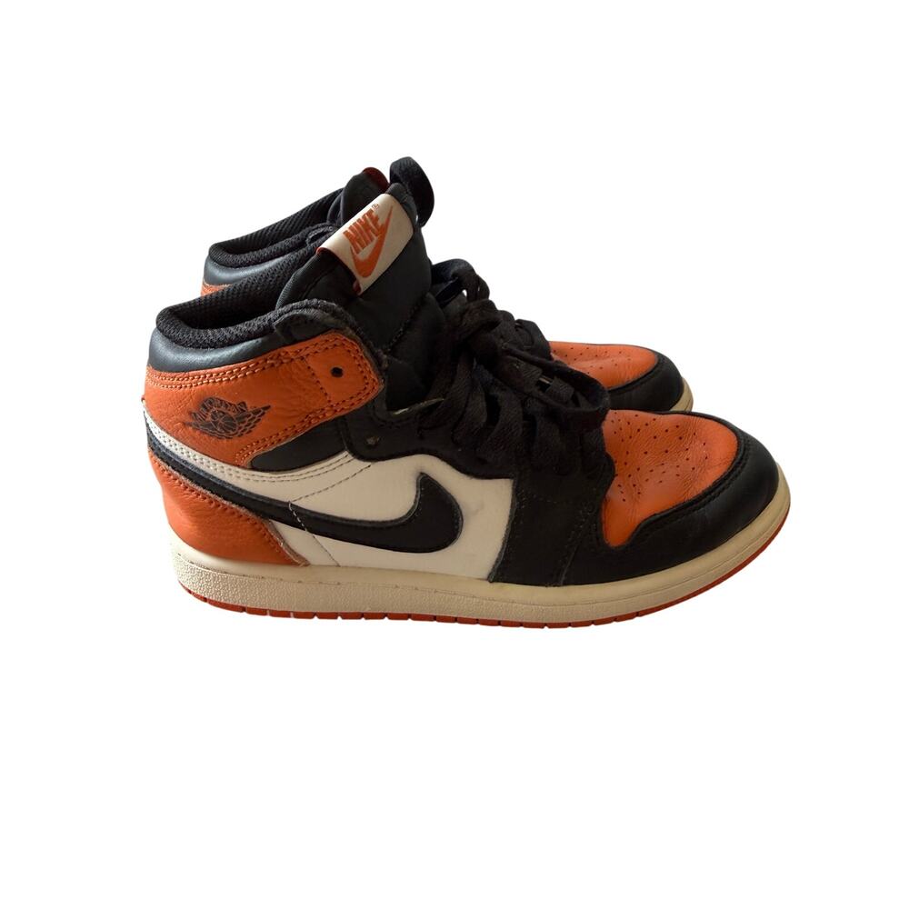 Nike Air Jordan 1 Retro High Top Shattered Backboard Sneaker Orange Black 3Y